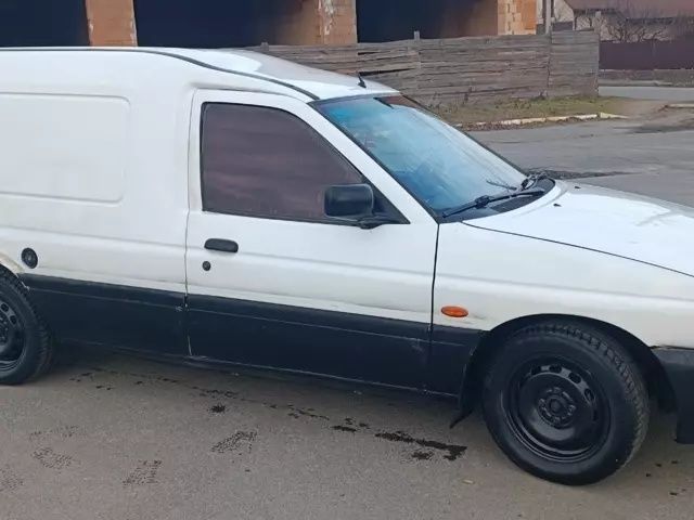 Ford Escort 1996р 1,8 дизель