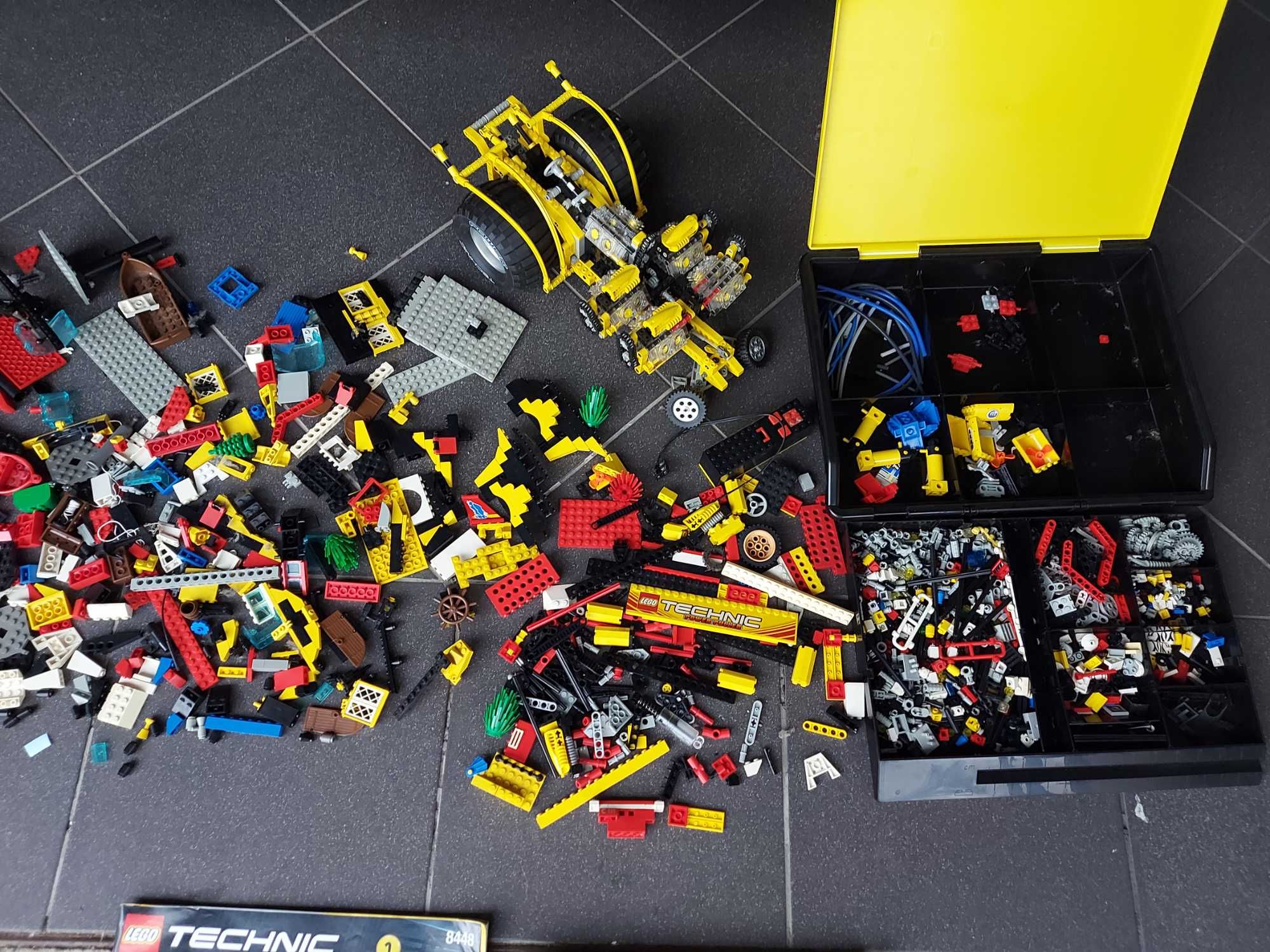 LEGO Technics 8457,Castle,Pirates 6285 Barracuda i inne
