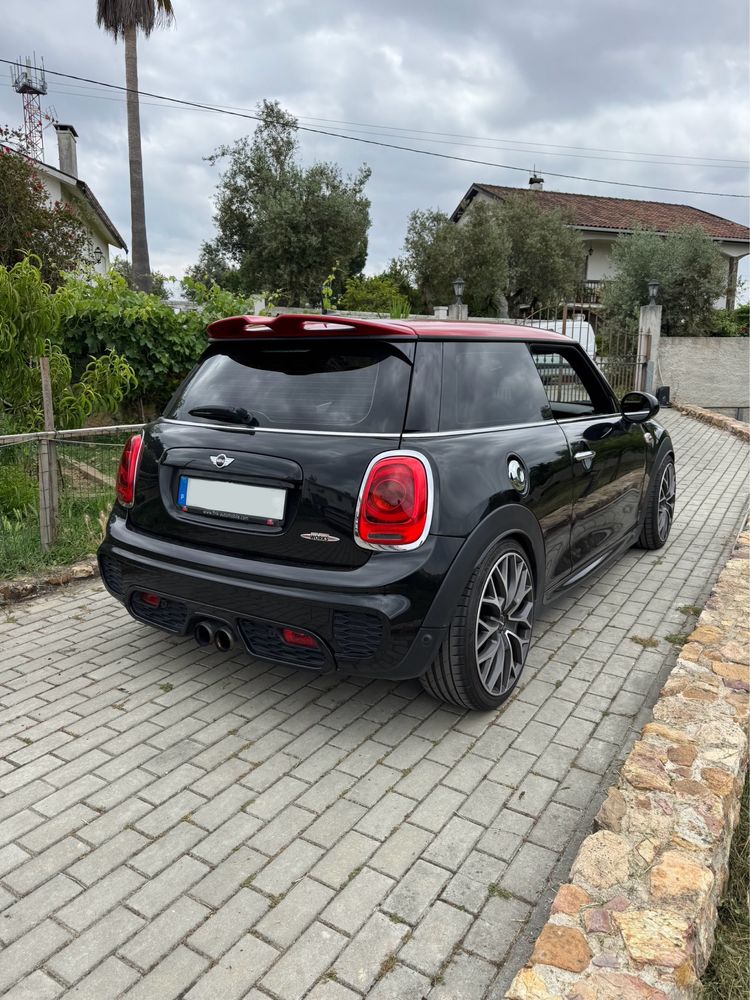 Mini John Cooper Works 231cv