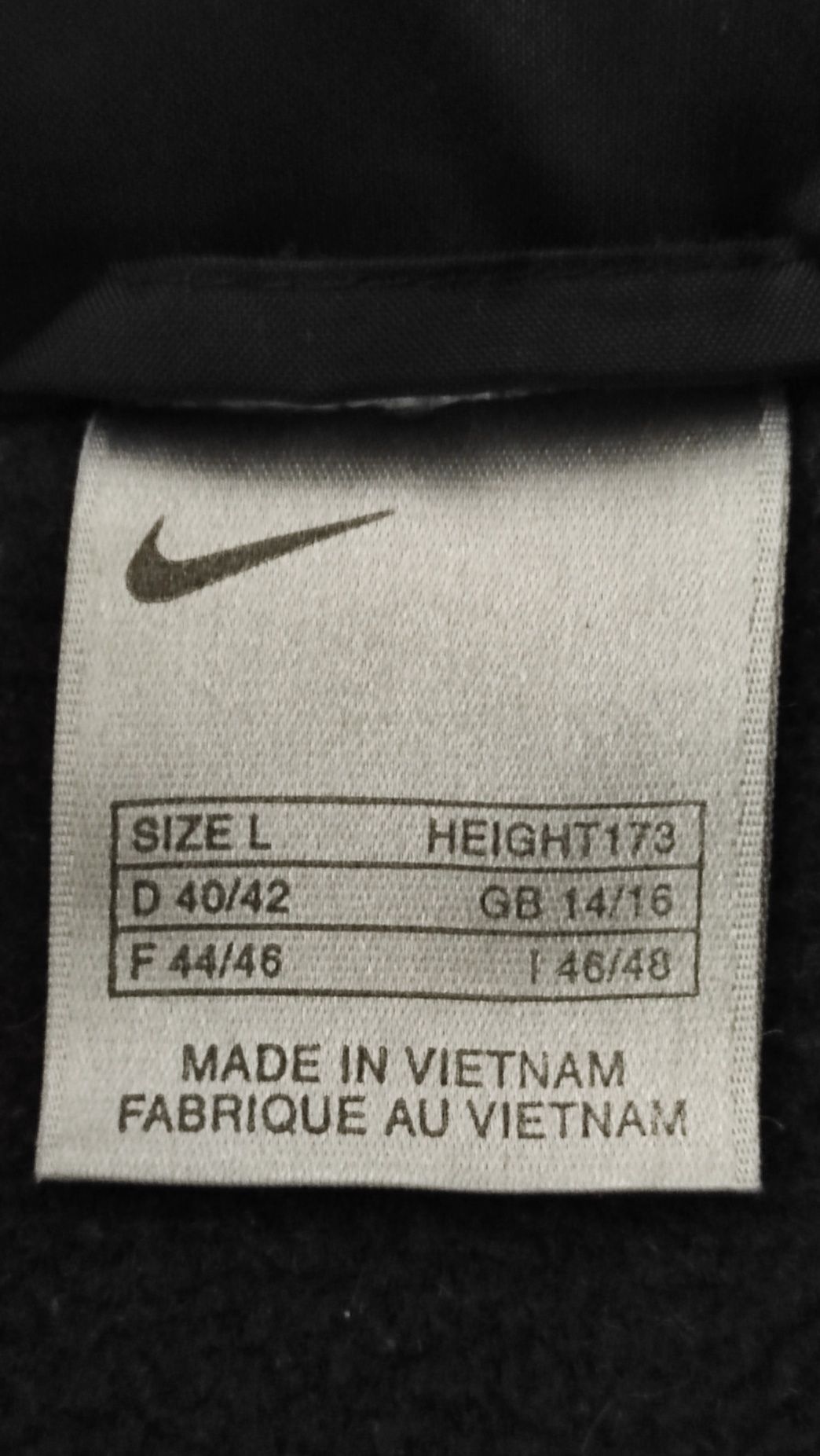 Nike płaszcz damski ocieplany rozmiar L