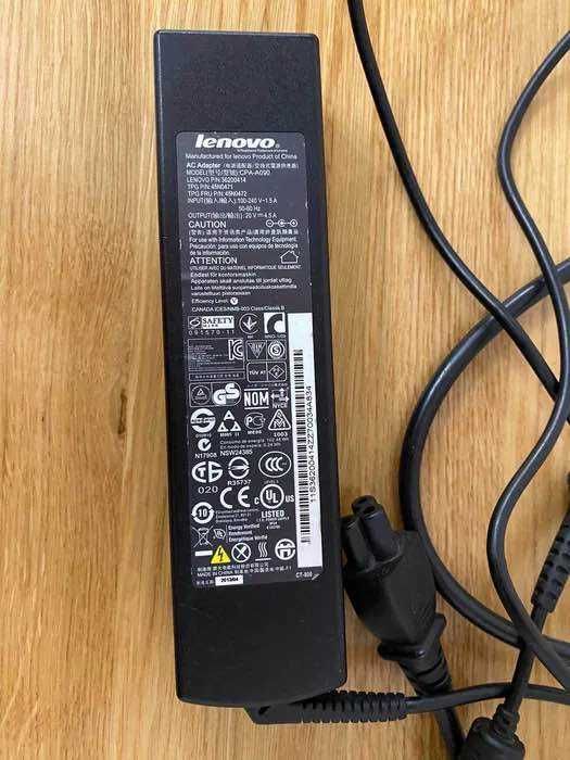 Sprzedam laptop lenovo
