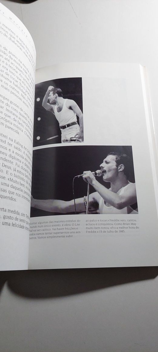 Freddie Mercury, Auto-Retrato (1ª edição, 2007)