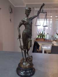 *Wyprzedaż*Piękna rzeźba Temidy z brązu.40cm.