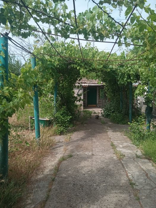 Продається частина утепленого будинку в Очакові