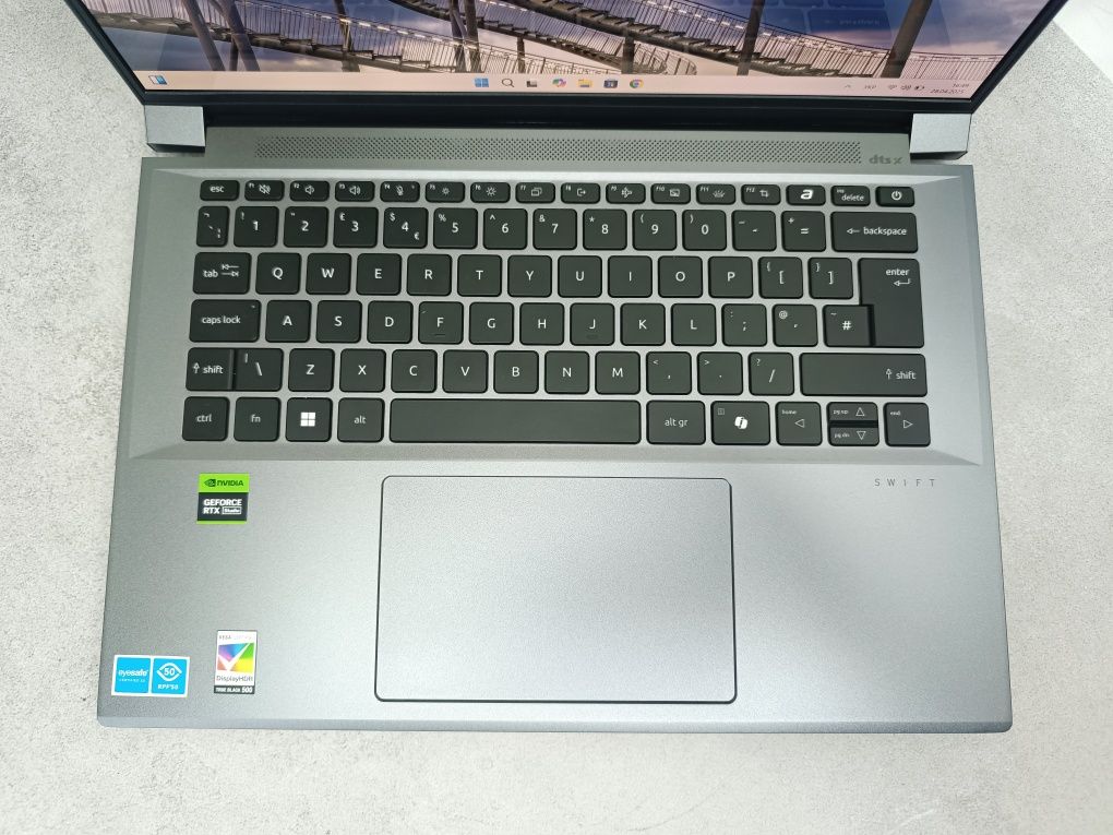 RTX 4050 6GB/Acer Swift X 14 SFX14-72G/Ultra 7 155H/16/512/14.5"/3K