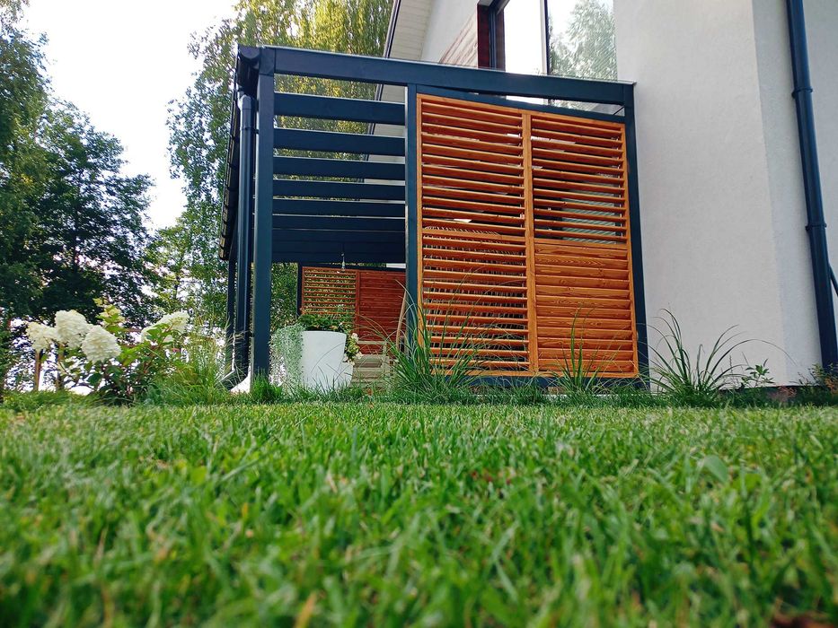 zadaszenie tarasu pergola dach taras drewniany poliwęglan 400x600