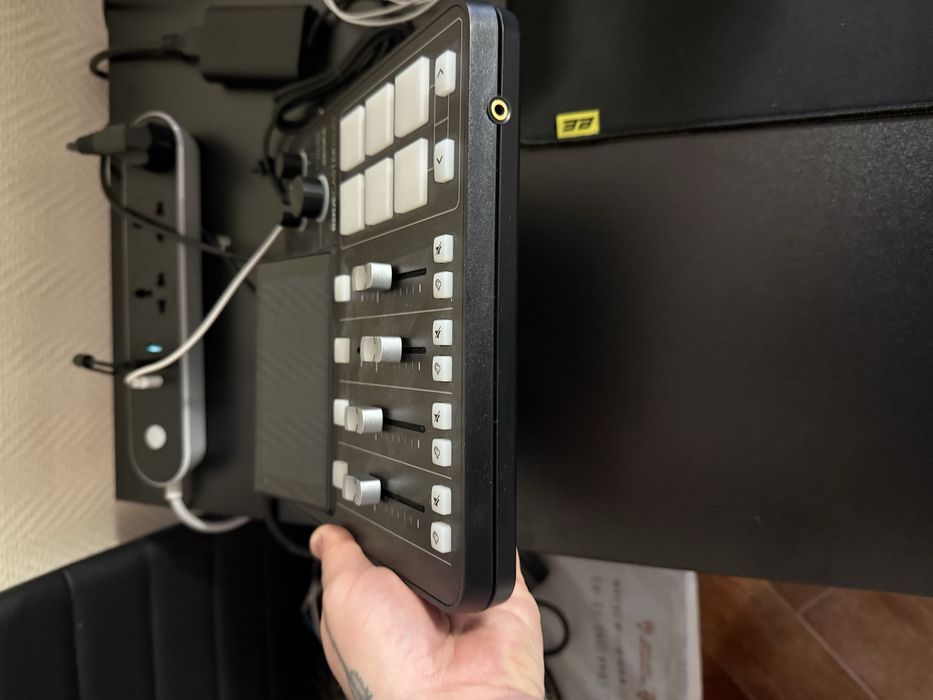 Мікшер Rode caster duo black