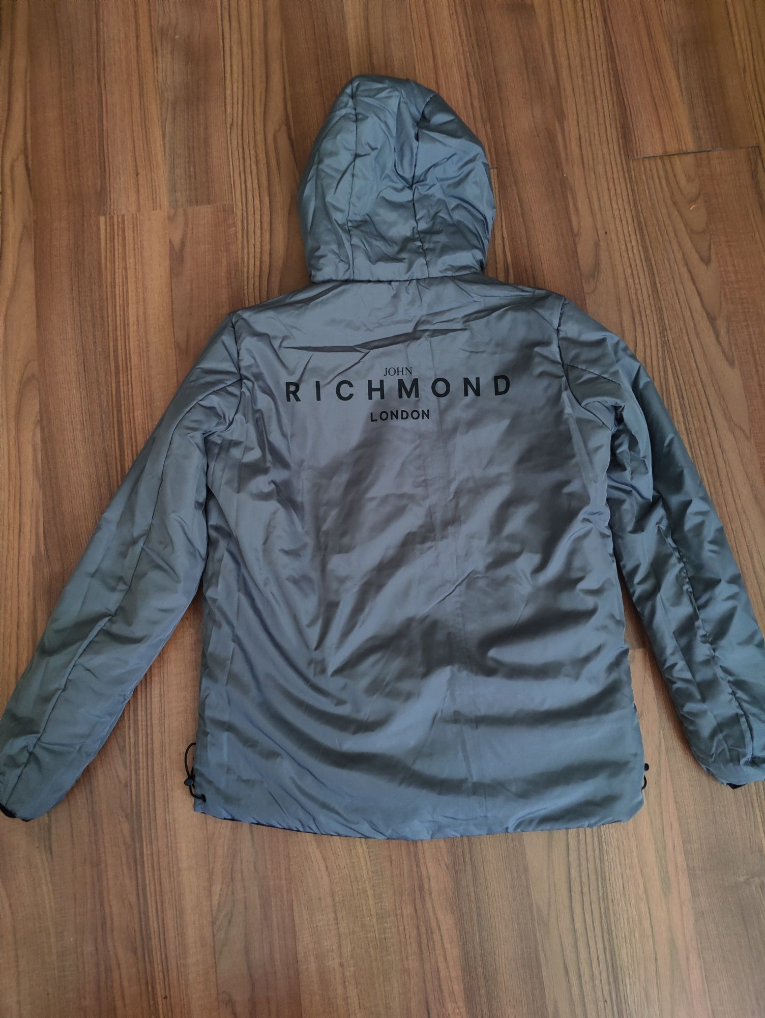 Новая куртка JOHN RICHMOND p.S:L: Оригинал