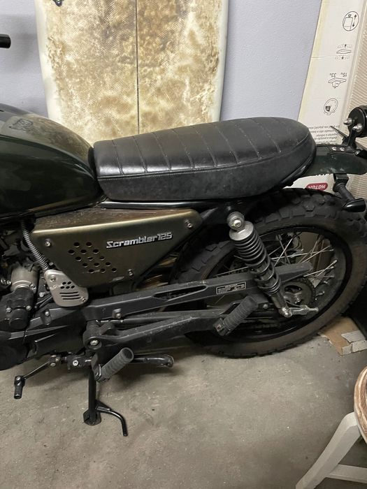 Mota Hanway scrambler 125 / cafe racer