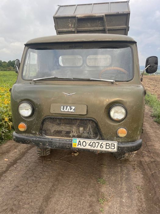 Продам УАЗ самосвал