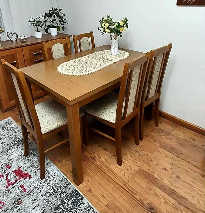 Sprzedam meble pokojowe/ do salonu ze stołem i krzesłami