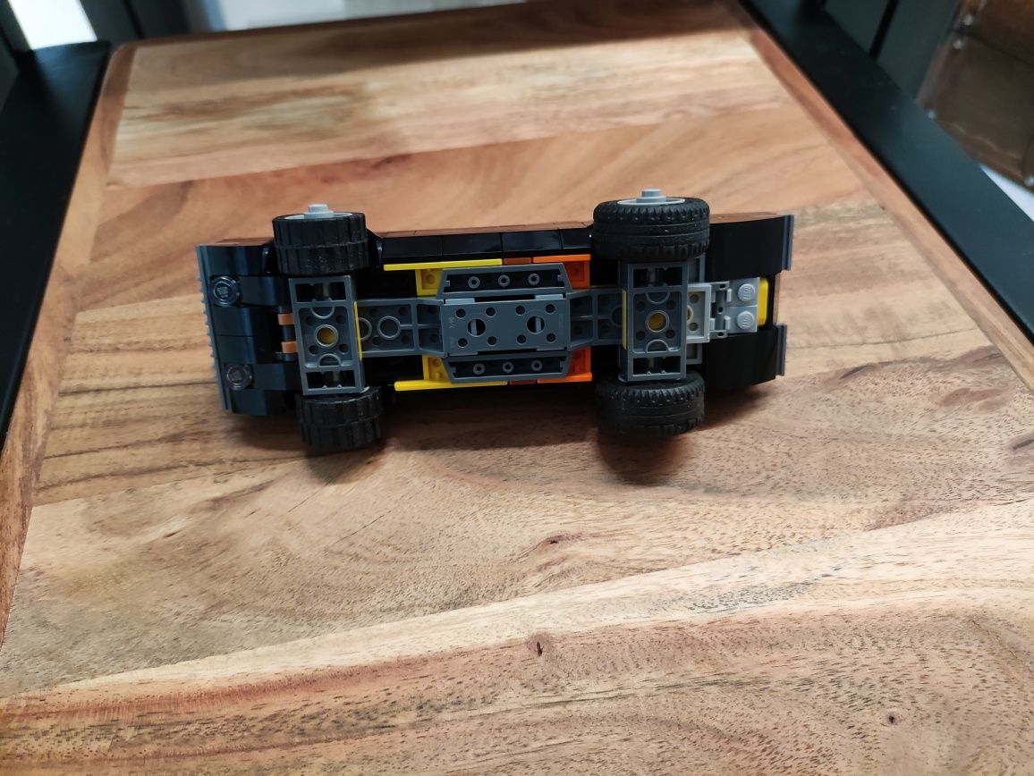LEGO auto Ghost Raidera.