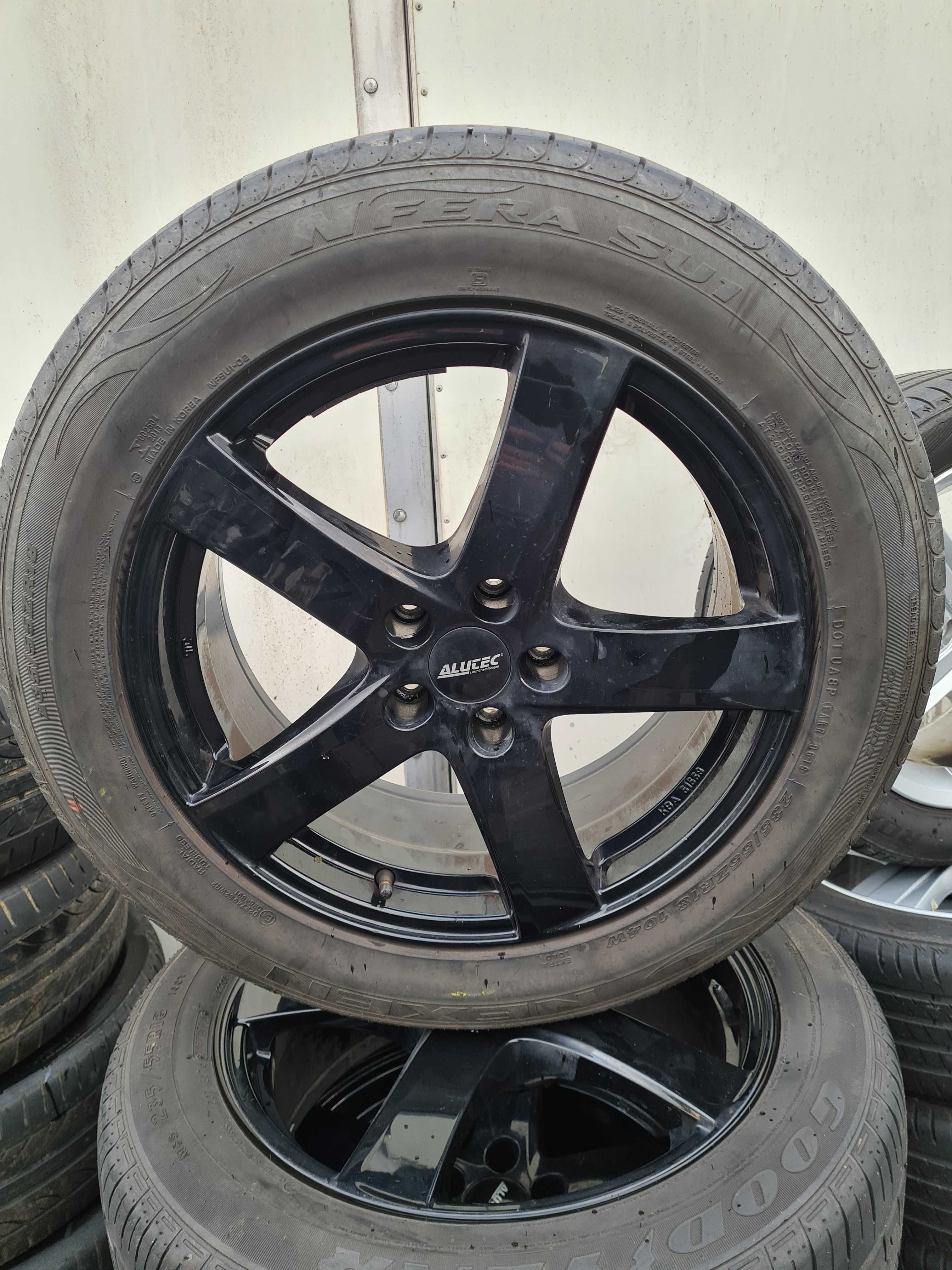 Alufelgi koła Toyota Rav4 5x114,3 Opony 235/55/18 czujniki