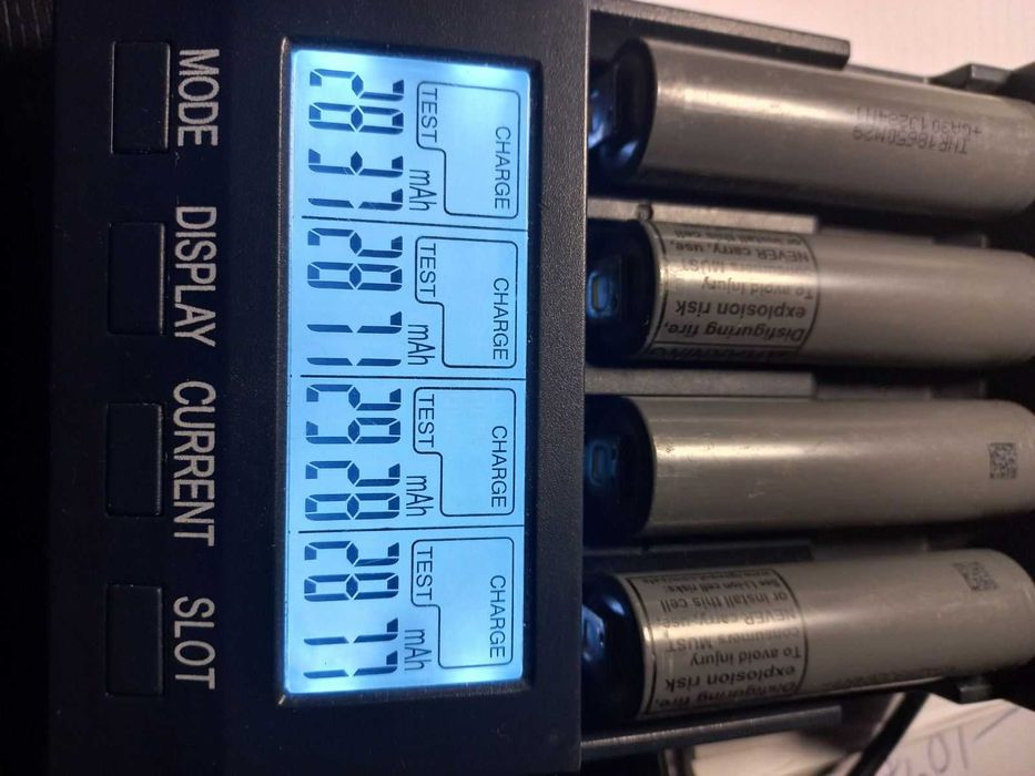 акумулятор LG M29 2900mah 18650 INR 18650M29