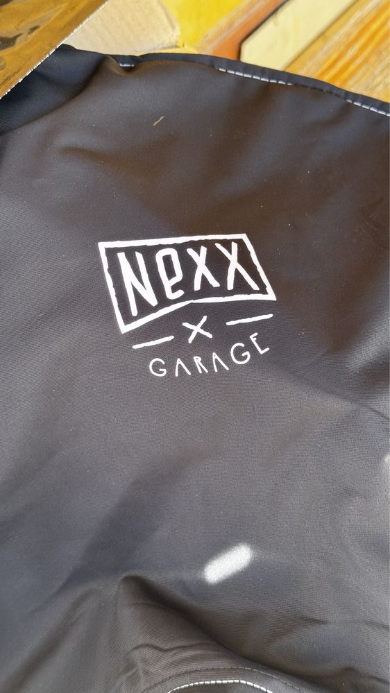 Capacete Nexx Garage Finish Line Cream M 56