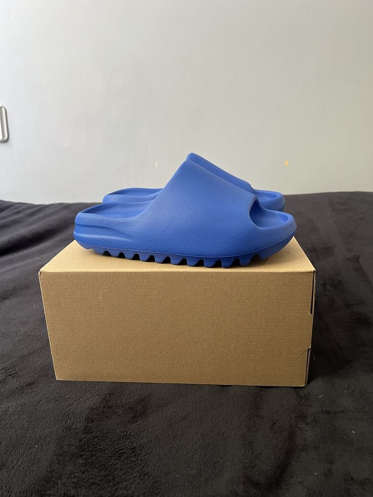 Yeezy slide Azure r.38