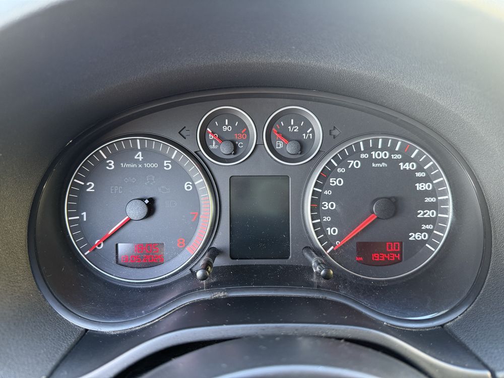 AUDI A3 | 1.6 FSI | 2005 | GASOLINA