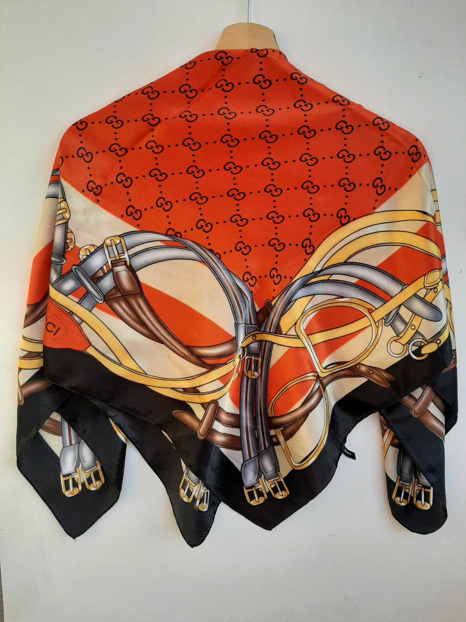 Jedwabna chusta Gucci