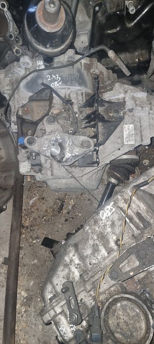 Skrzynia  volvo s60 2.4 b