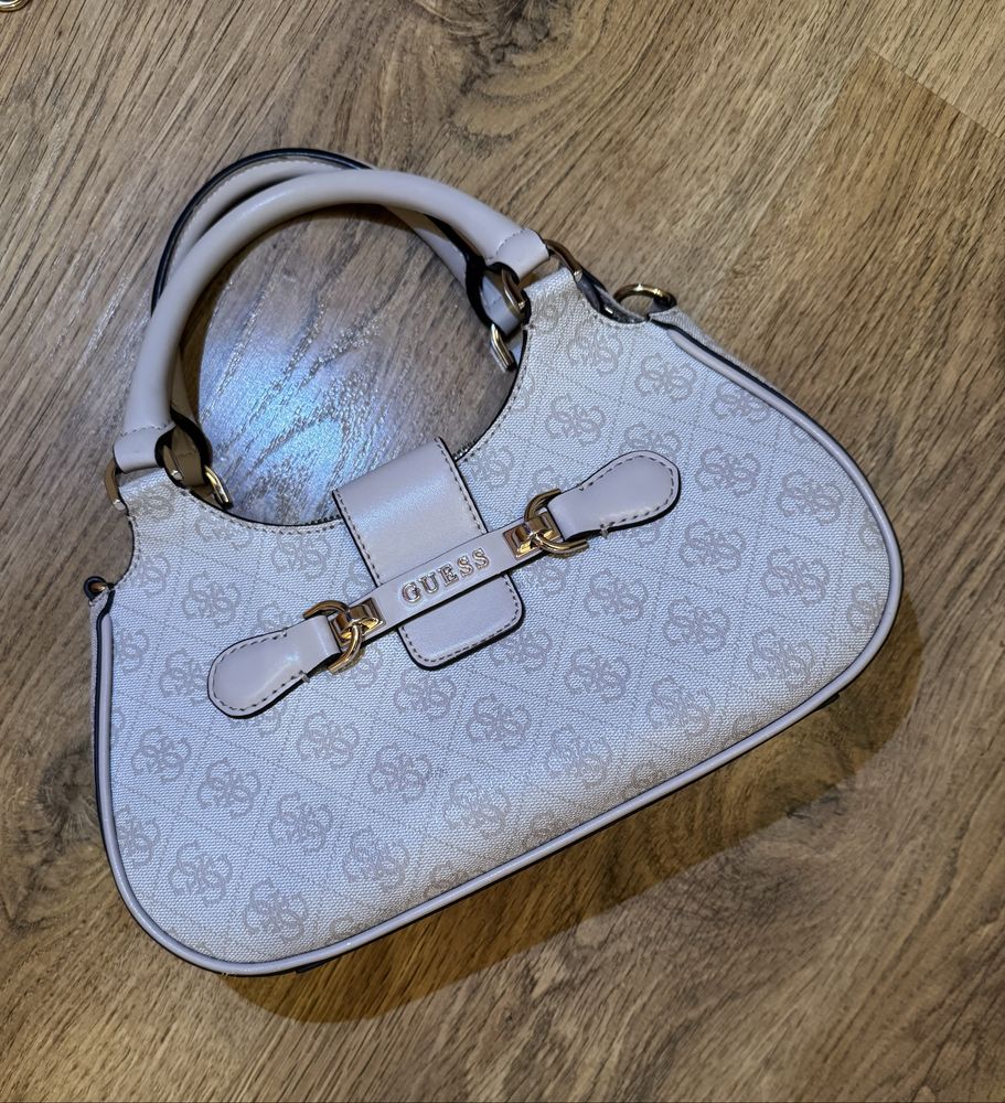 Сумка GUESS, в бежевом цвете