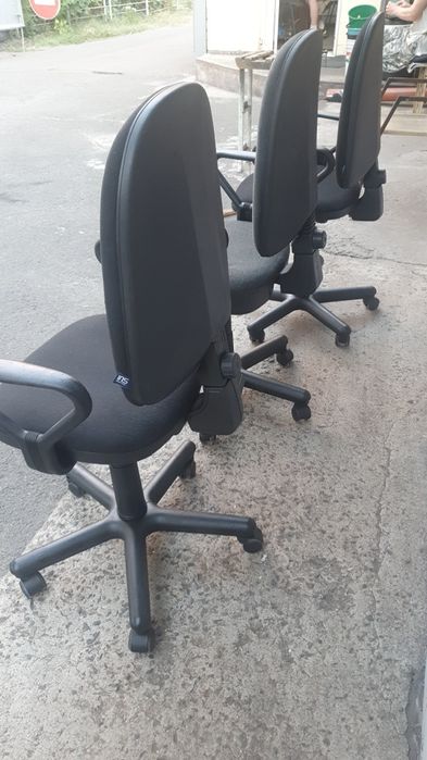 Ремонт офисных и парикмахерских стульев кресел