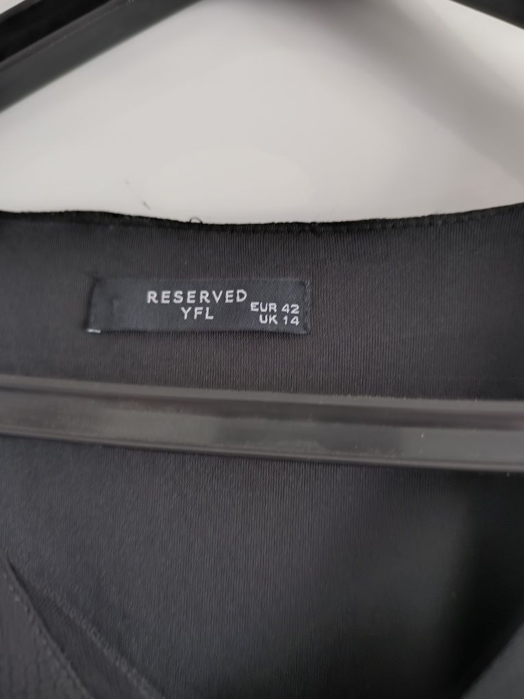 Sukienka Reserved 42
