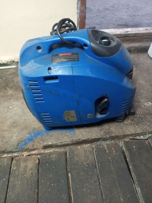 Продам генератор под ремонт