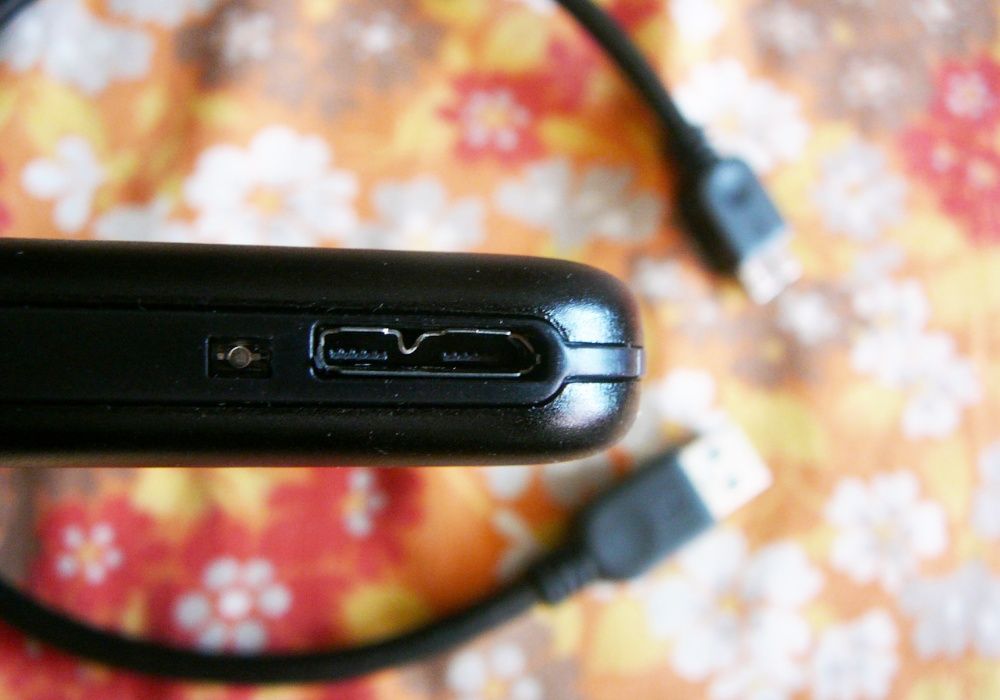 Зовнішній жорсткий диск USB 3.0, HDD Samsung на 320 ГБ, GB, 2,5"