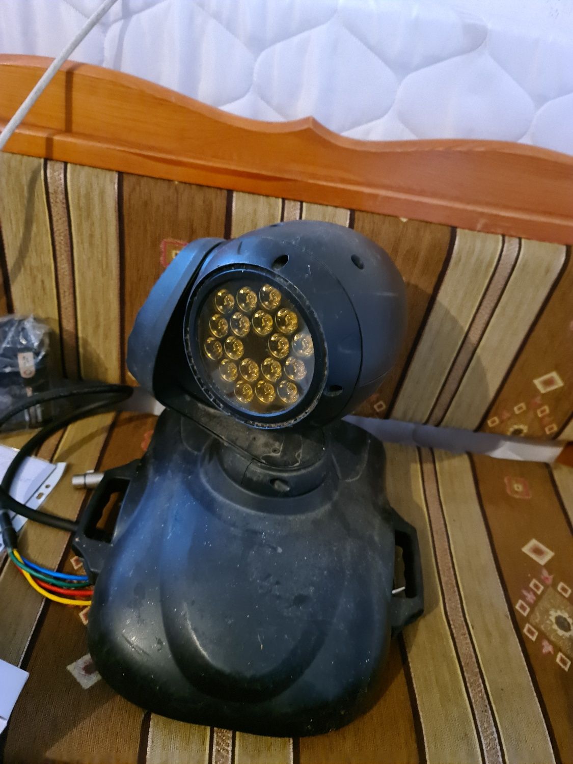 Głowice ruchome LED WASH Xeos