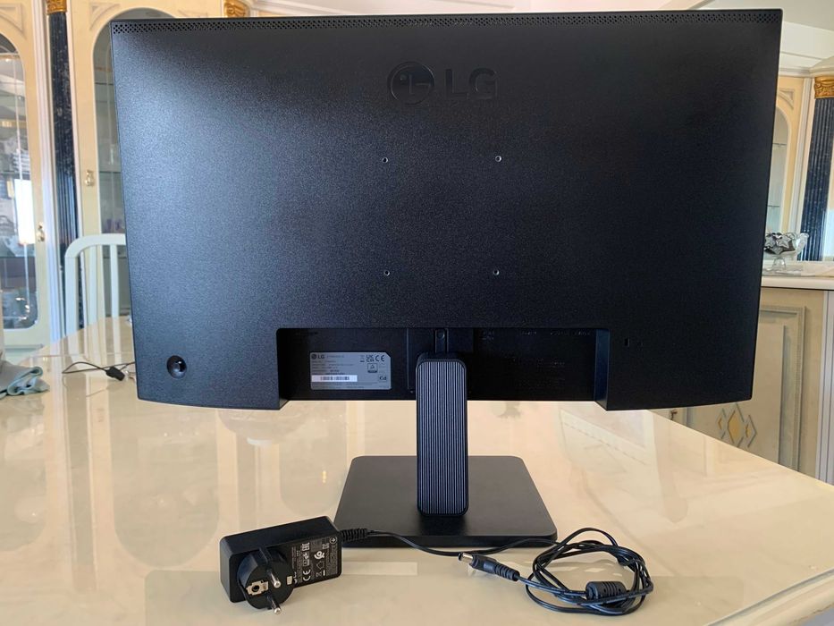 Monitor LG 27" 27MR400-B IPS FHD FreeSync 100Hz   Ainda com  Garantia