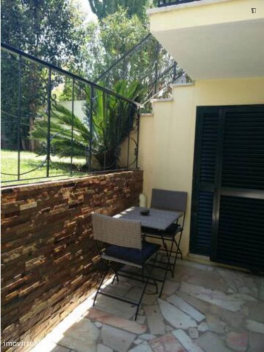 Apartamento com 2 quartos - localizado em Parede Lisbon