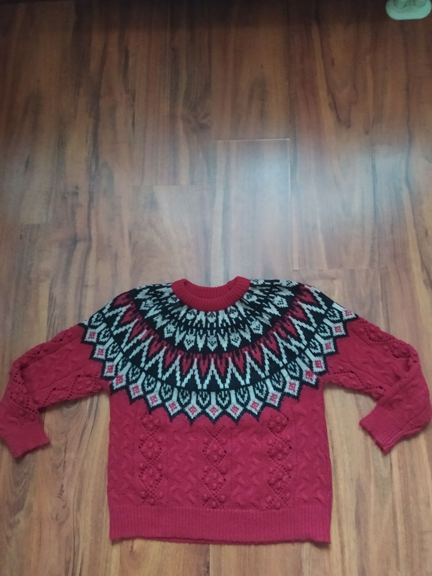 Sprzedam sweter Azara Paris