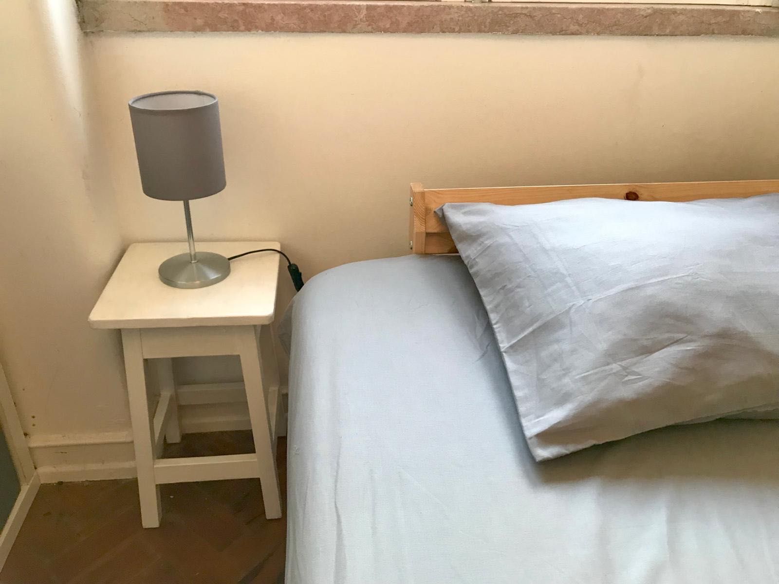 Quarto para arrendar