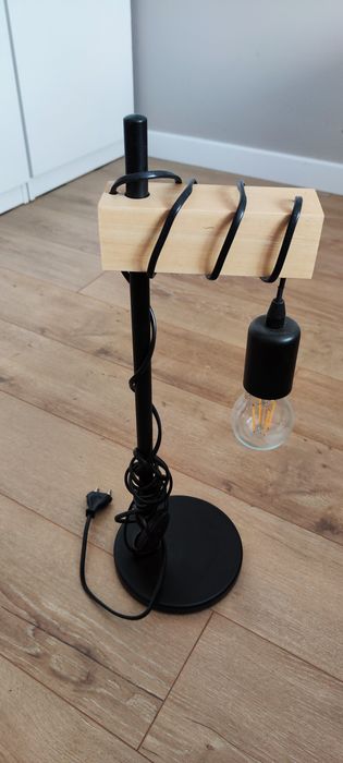 Lampa biurkowa stan bdb świetnie wygląda