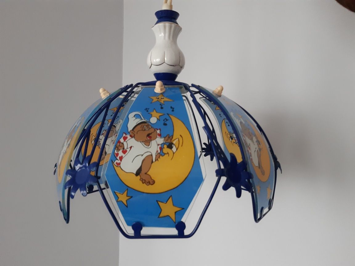 Lampa sufitowa (wisząca) do pokoju dziecięcego