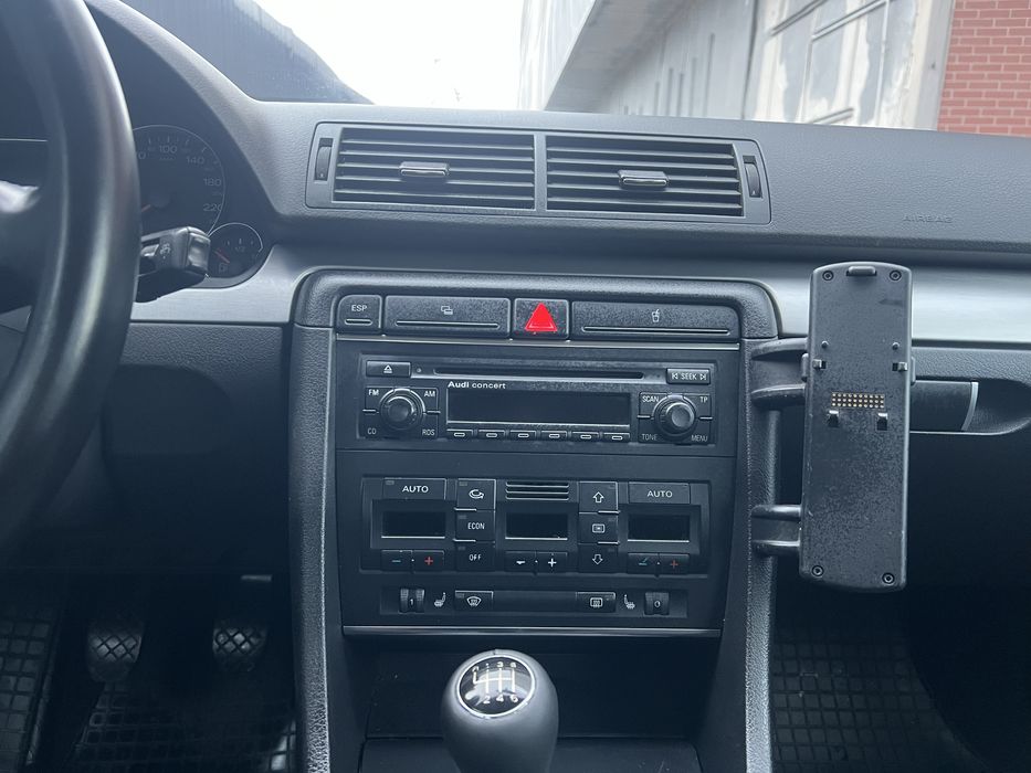 Продам ауди а4 b7