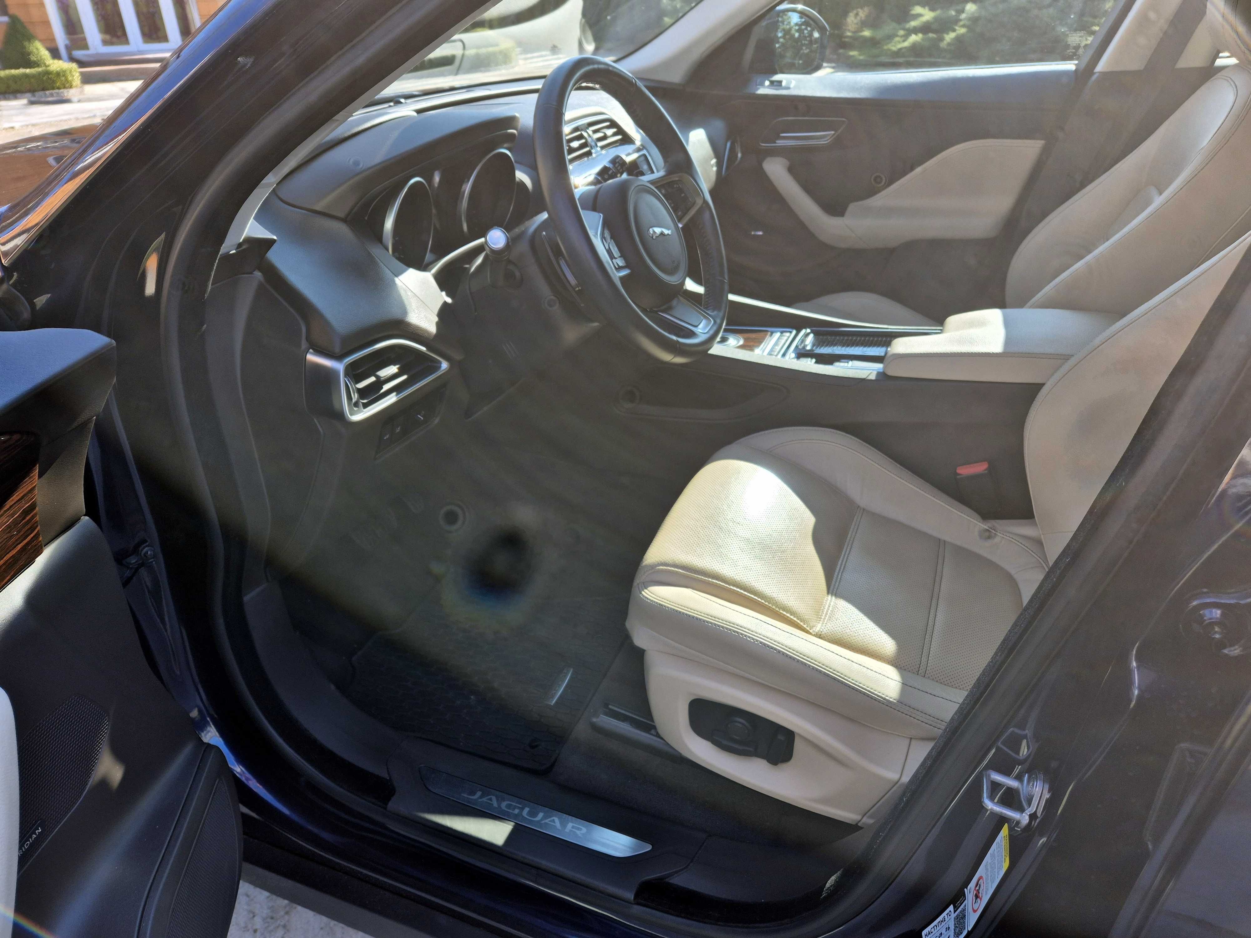 Продам авто Jaguar F-Pace 2018 Prestige