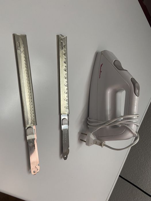 Faca electrica para fatiar o pao