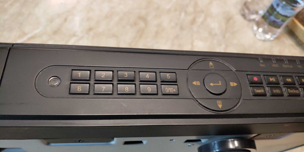 Видеорегистратор PRAXIS VDR 2016 на 16 камер