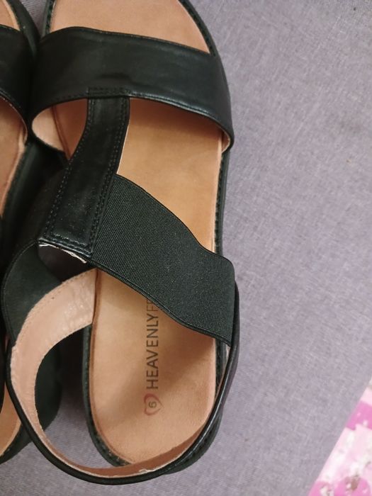 Сандалі жіночі фірми Heavenly feet