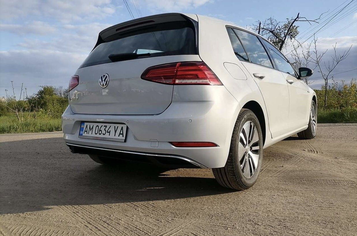 Продам електромобіль Volkswagen Golf