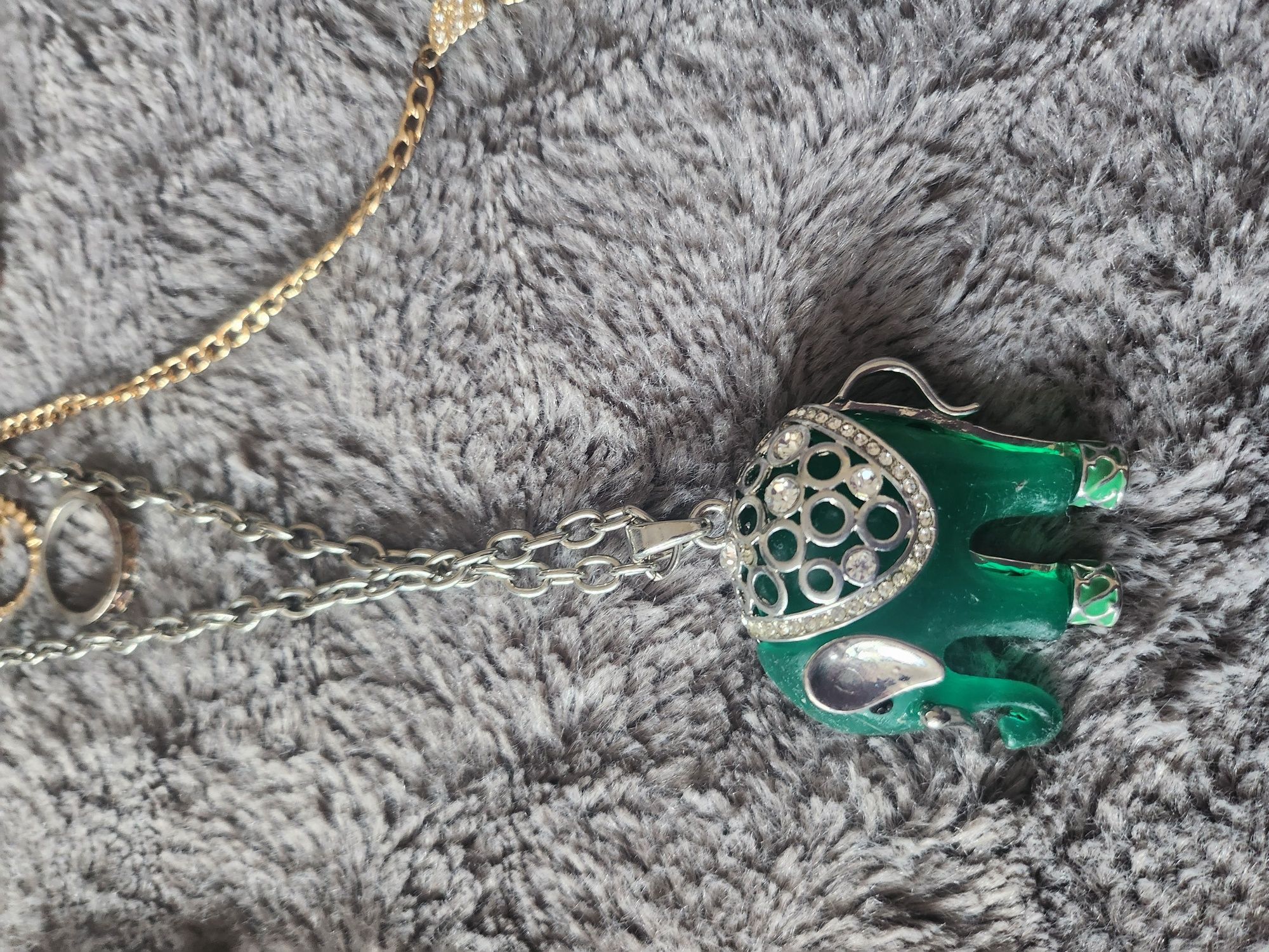 Zestaw biżuterii dla nastolatki Sinsay,H&M Tanio