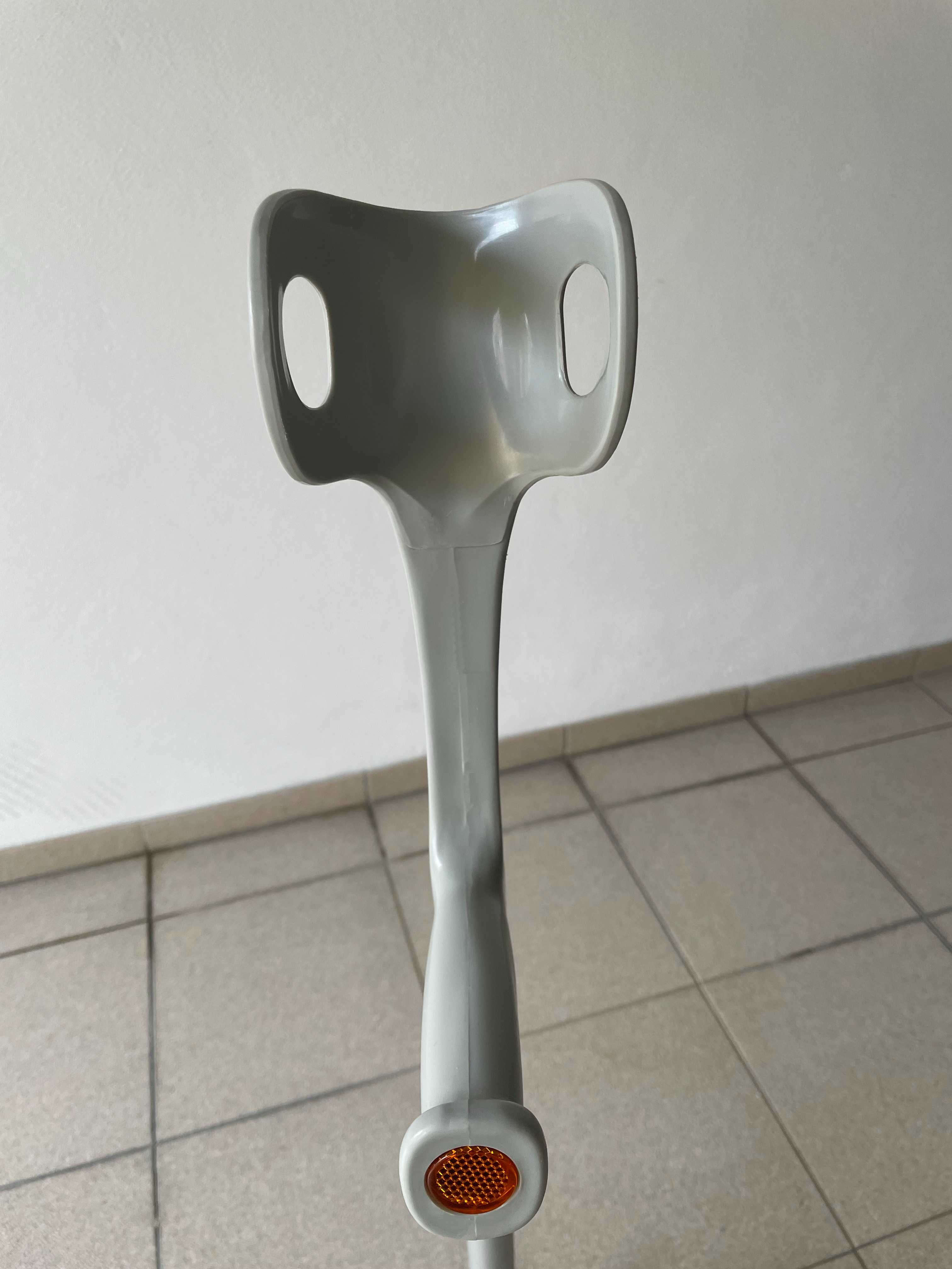 Muleta de 4 apoios