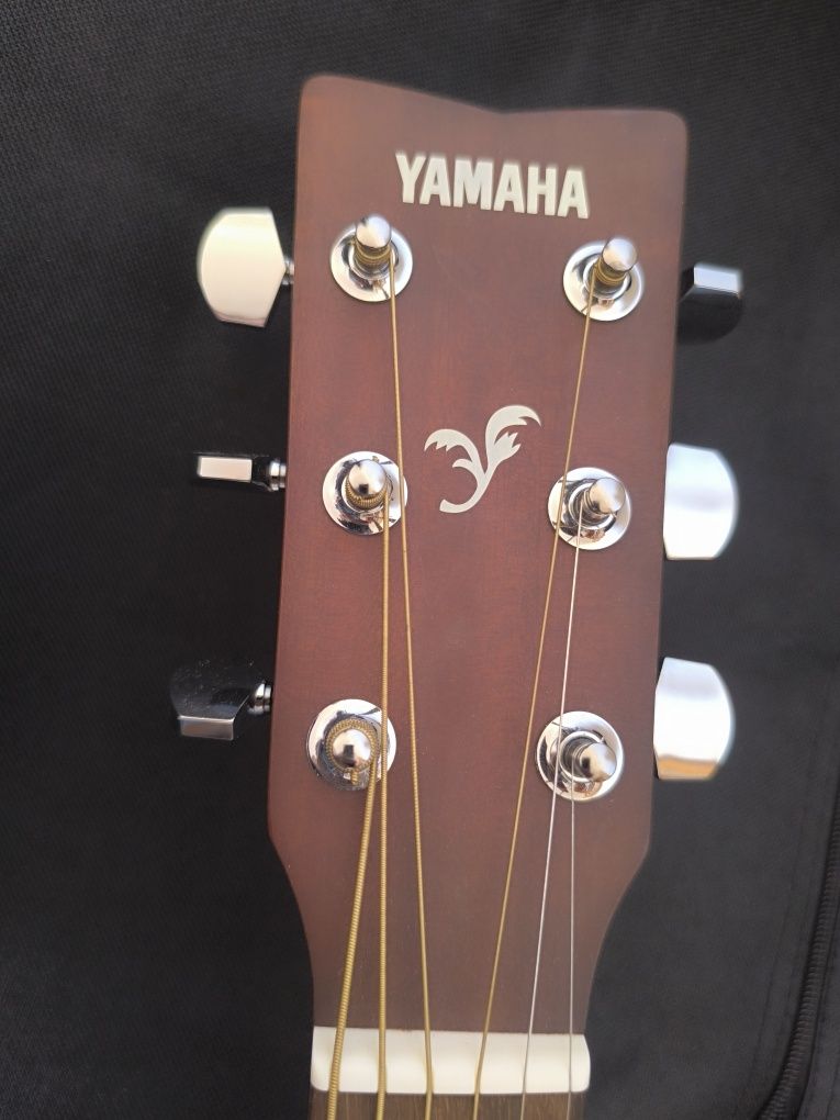 Guitarra acústica Yamaha F310