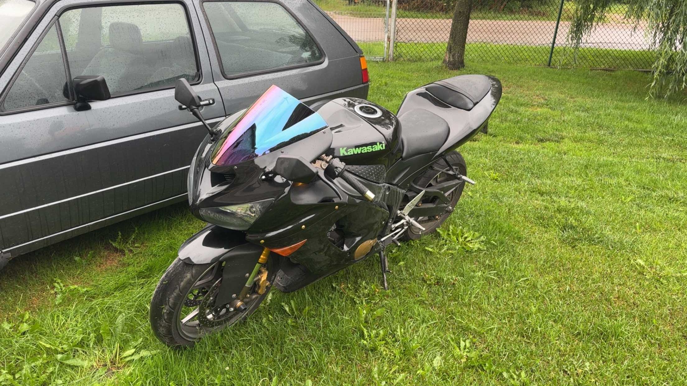 Kawasaki Ninja ZX6R (636)