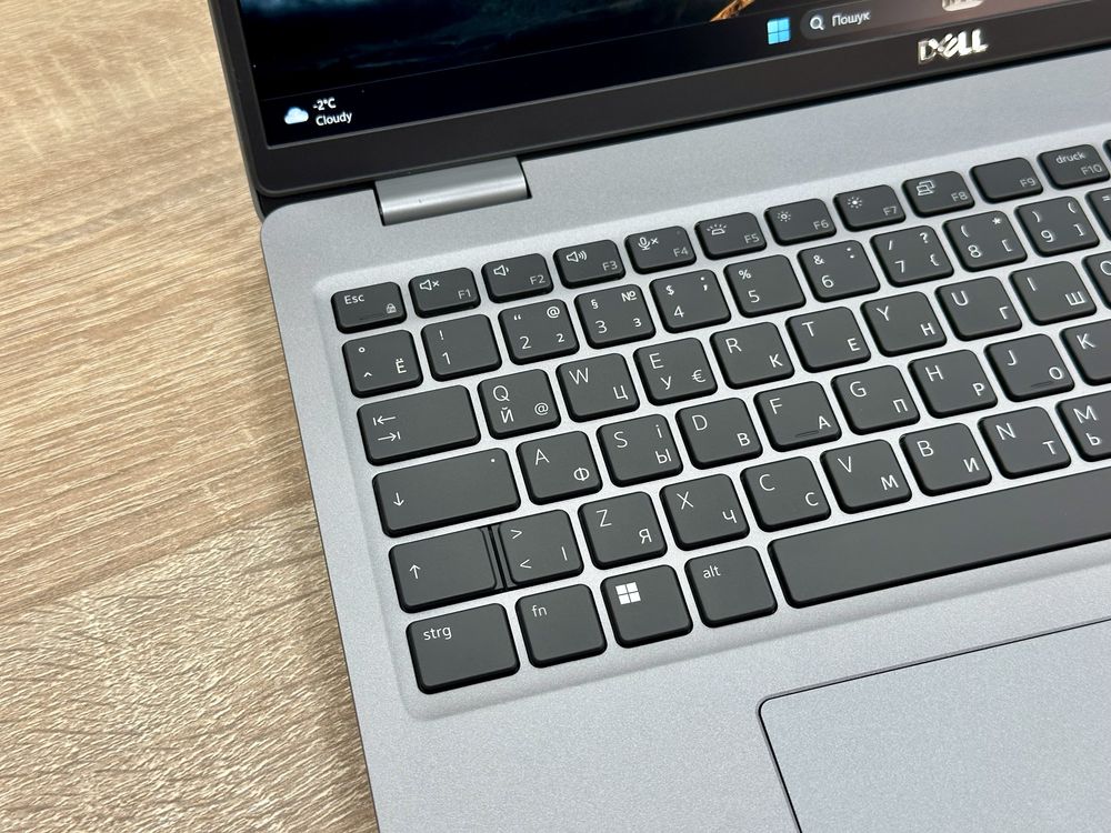 Ноутбук DELL Latitude 5530 i7-1265 16RAM 256SSD NEW