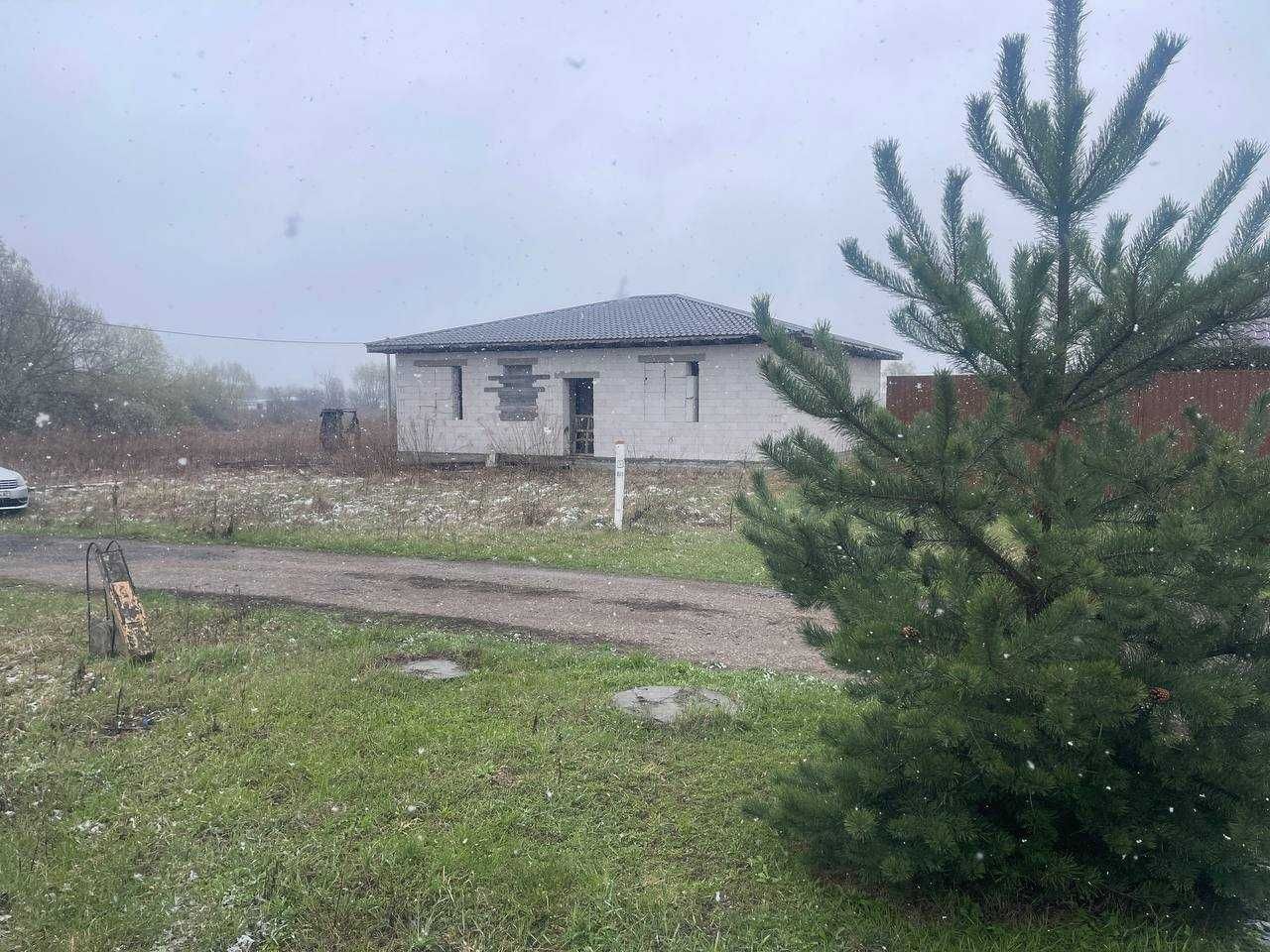 Будинок с.Красилівка вул.грушова1 Броварський район Киівська обл