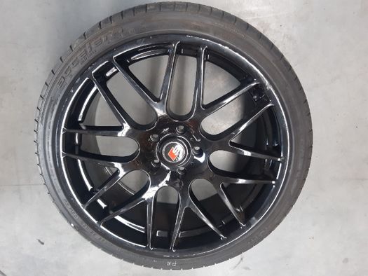 Koła/ komplet kół Audi Q7 R22
