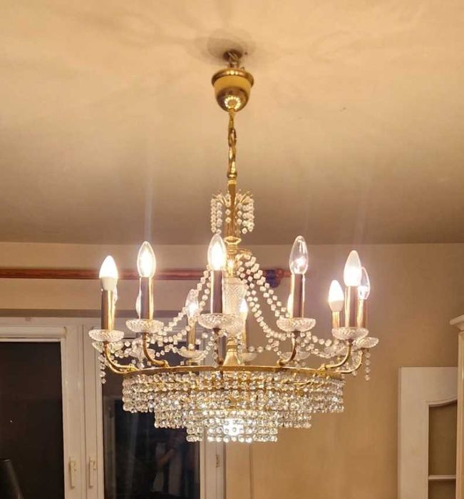 Niemiecki żyrandol kryształowy