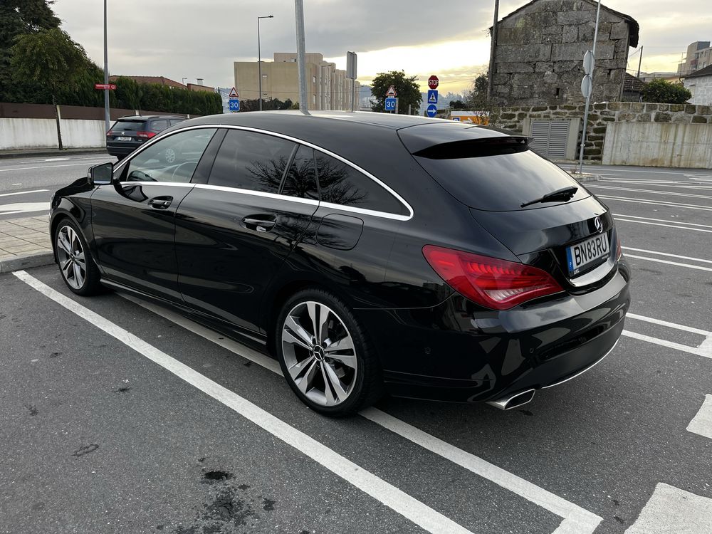 Mercedes Benz CLA 180 Shooting Brake